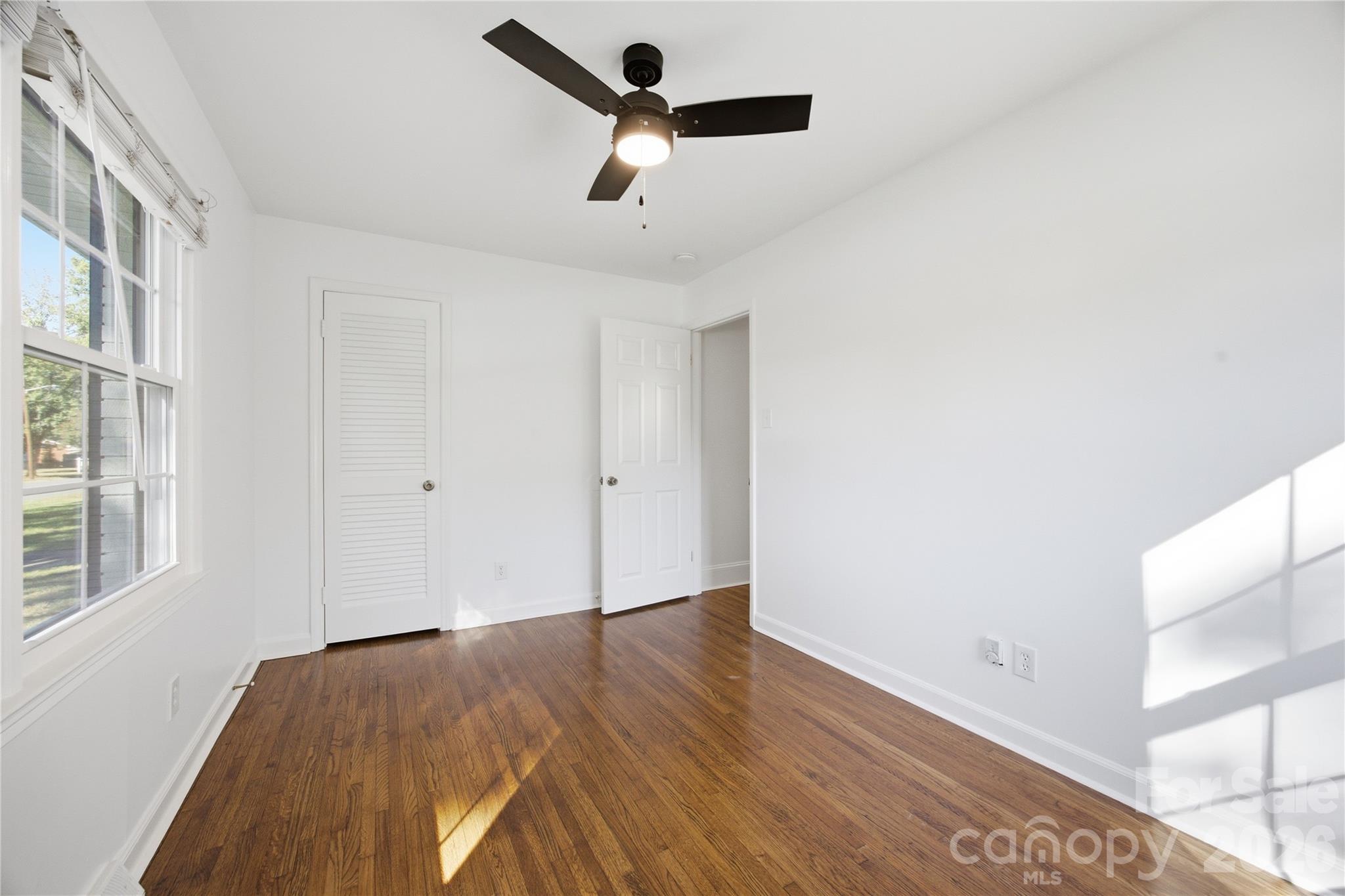 4809 Walden Court Property Photo 20