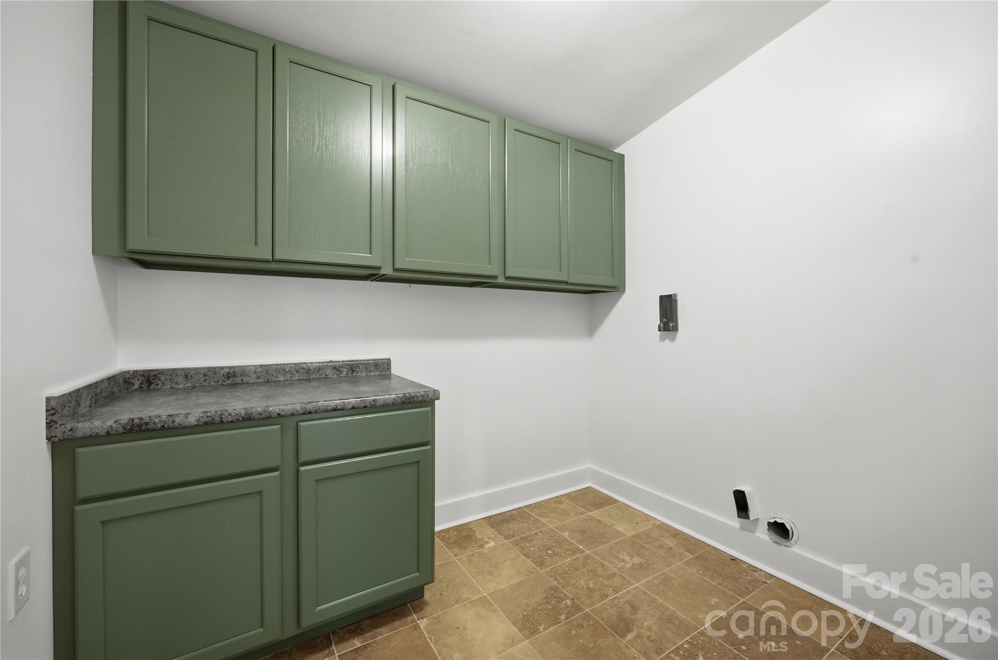 4809 Walden Court Property Photo 27