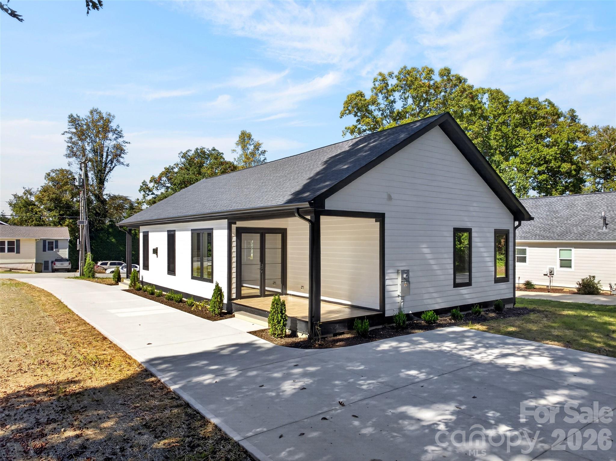 305 Chadwick Avenue Property Photo 3