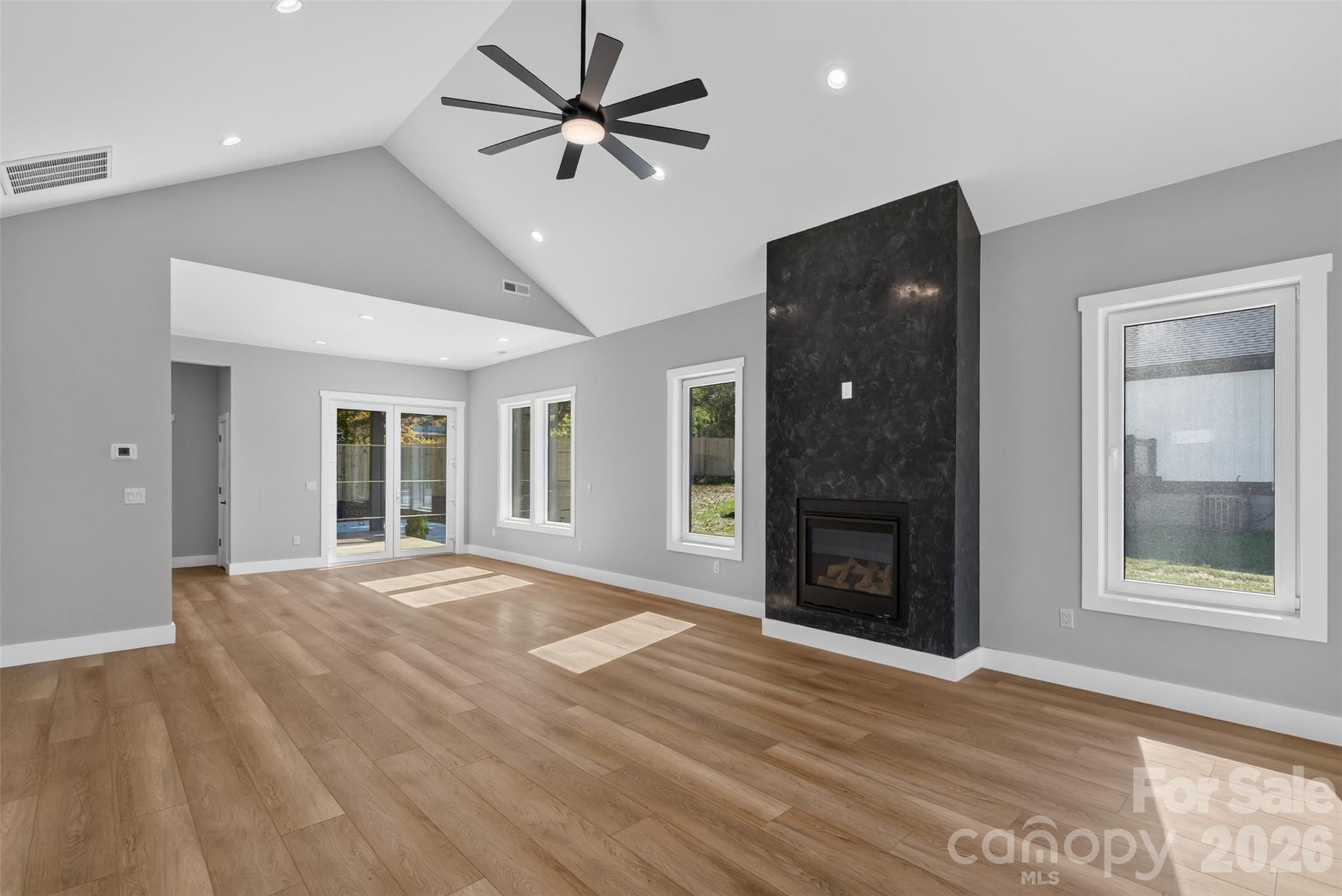 305 Chadwick Avenue Property Photo 17
