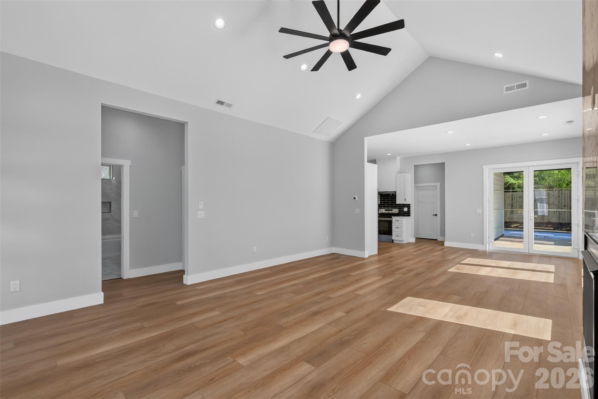 305 Chadwick Avenue Property Photo 18