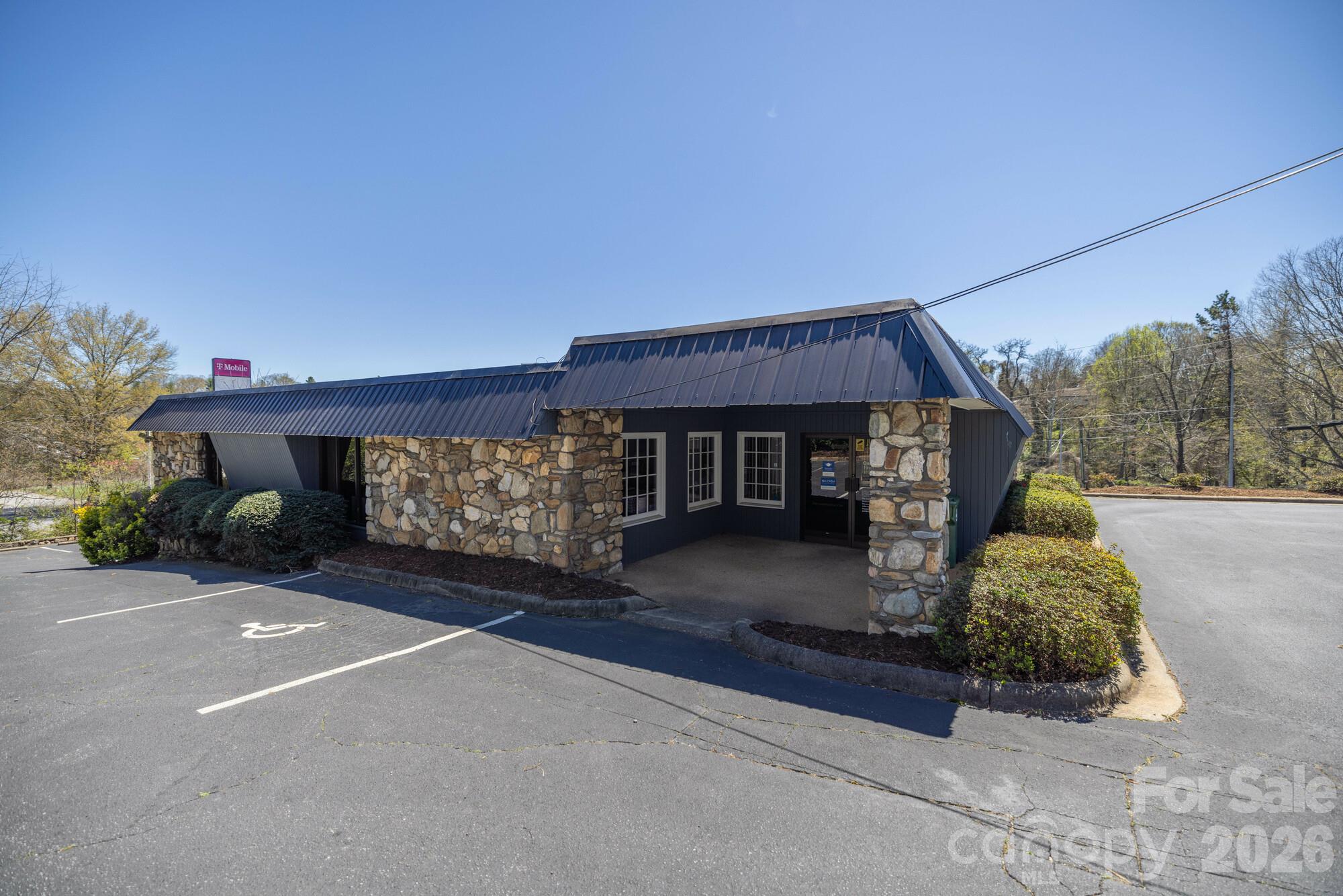 1 Hansel Avenue Property Photo 2