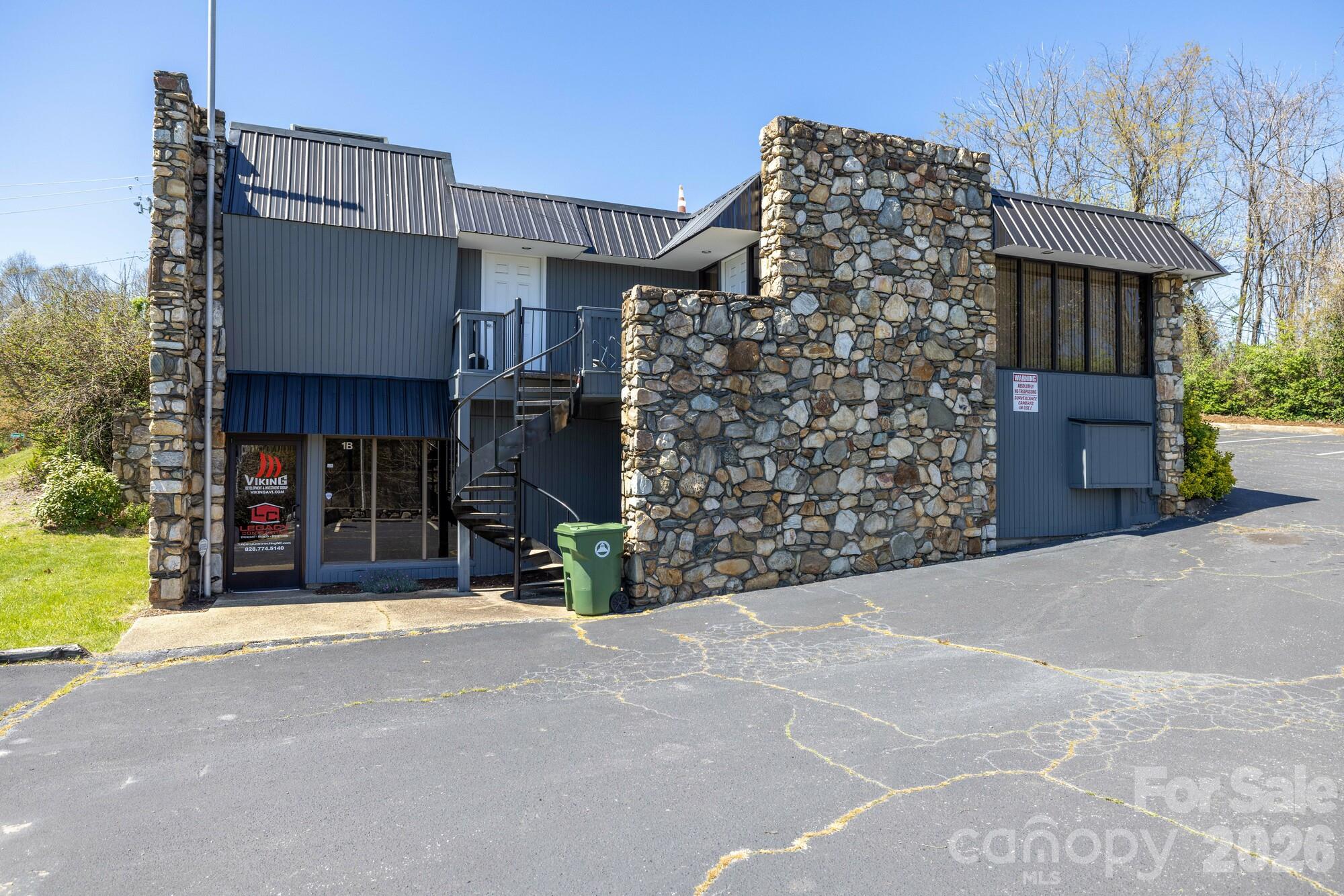 1 Hansel Avenue Property Photo 3