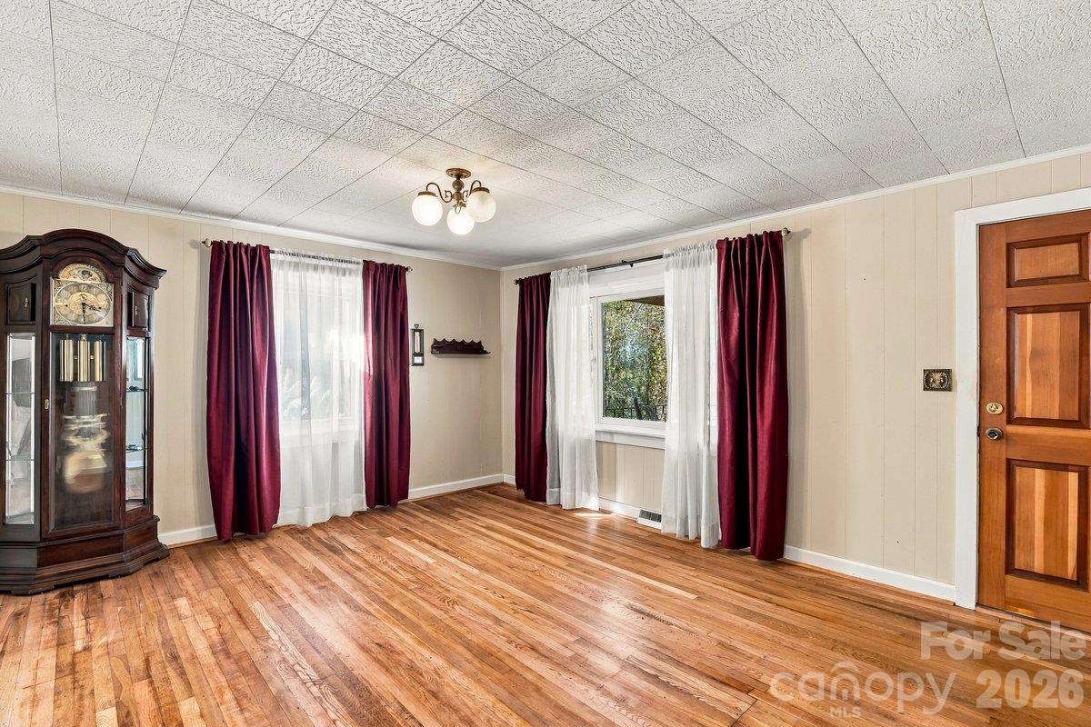 11 Whitt Road Property Photo 7