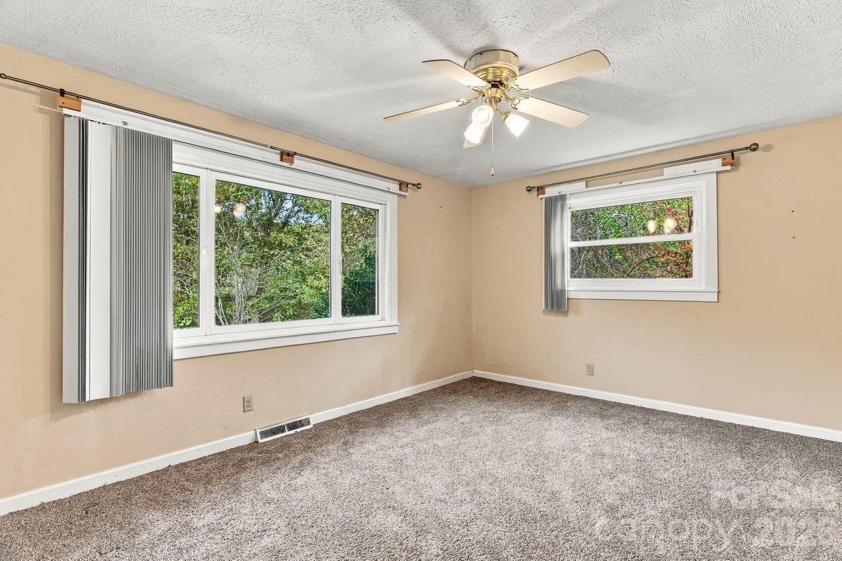 11 Whitt Road Property Photo 11