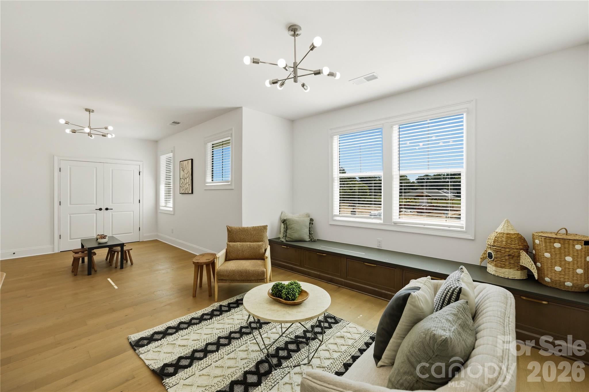 313 Westvale Drive Property Photo 35