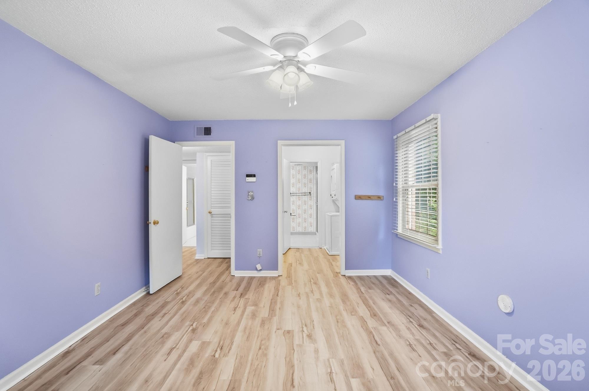 4754 Hedgemore Drive N Property Photo 23