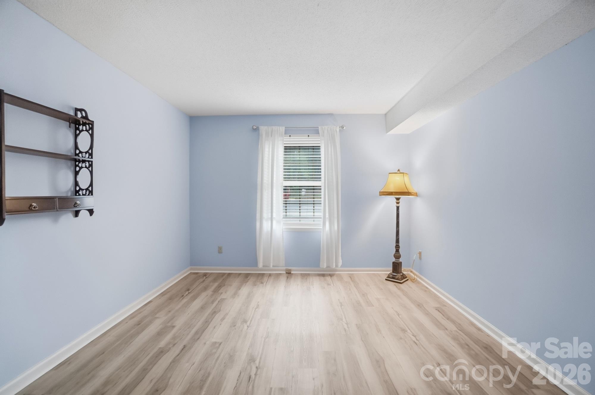 4754 Hedgemore Drive N Property Photo 33