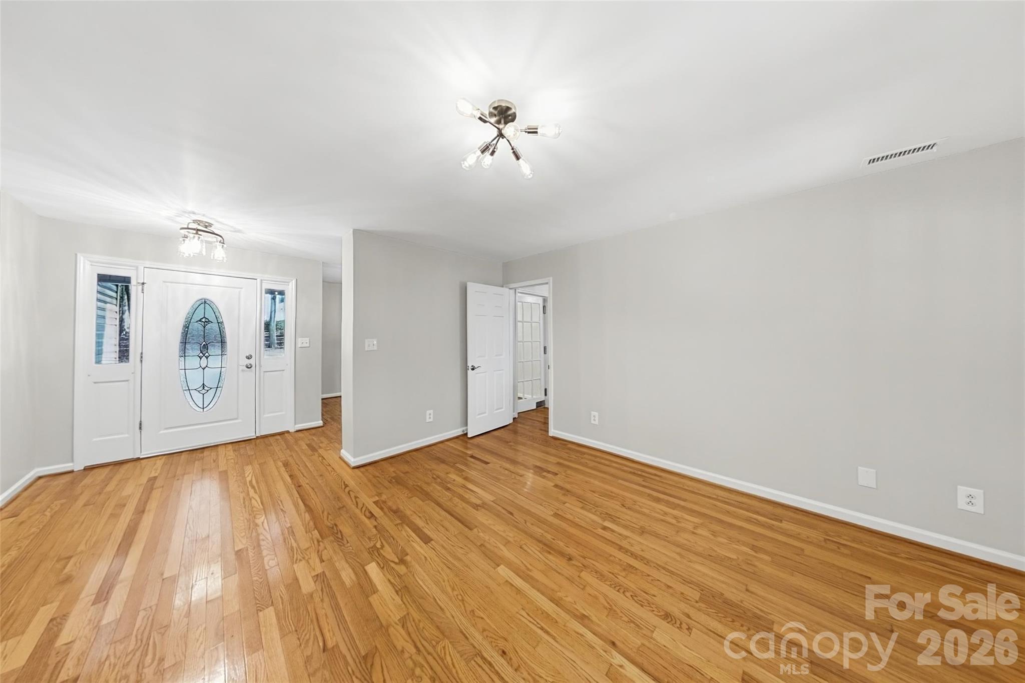 1728 Lake Lee Drive Property Photo 2