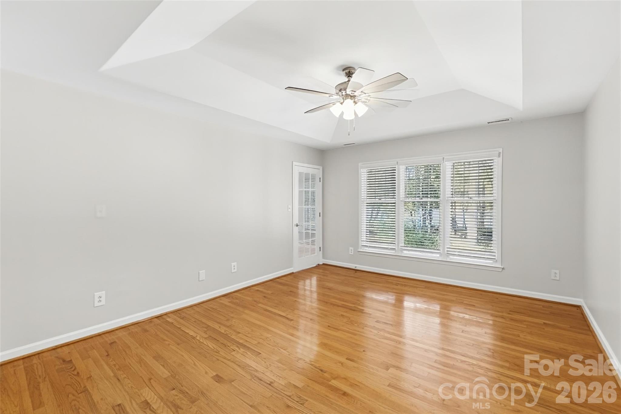 1728 Lake Lee Drive Property Photo 10