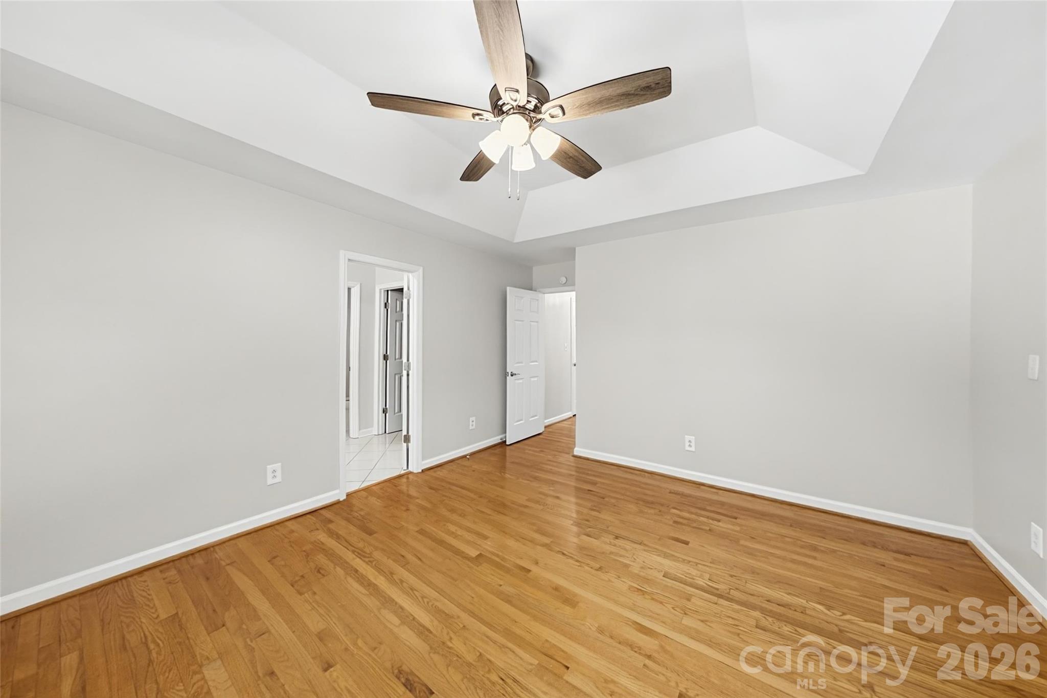 1728 Lake Lee Drive Property Photo 11