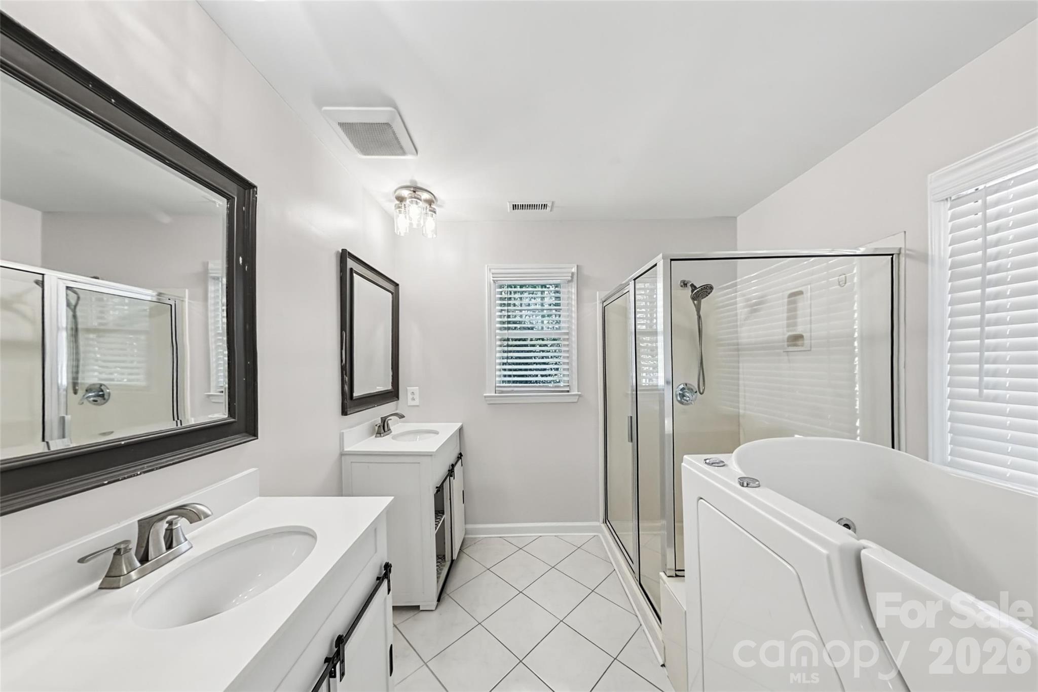1728 Lake Lee Drive Property Photo 12