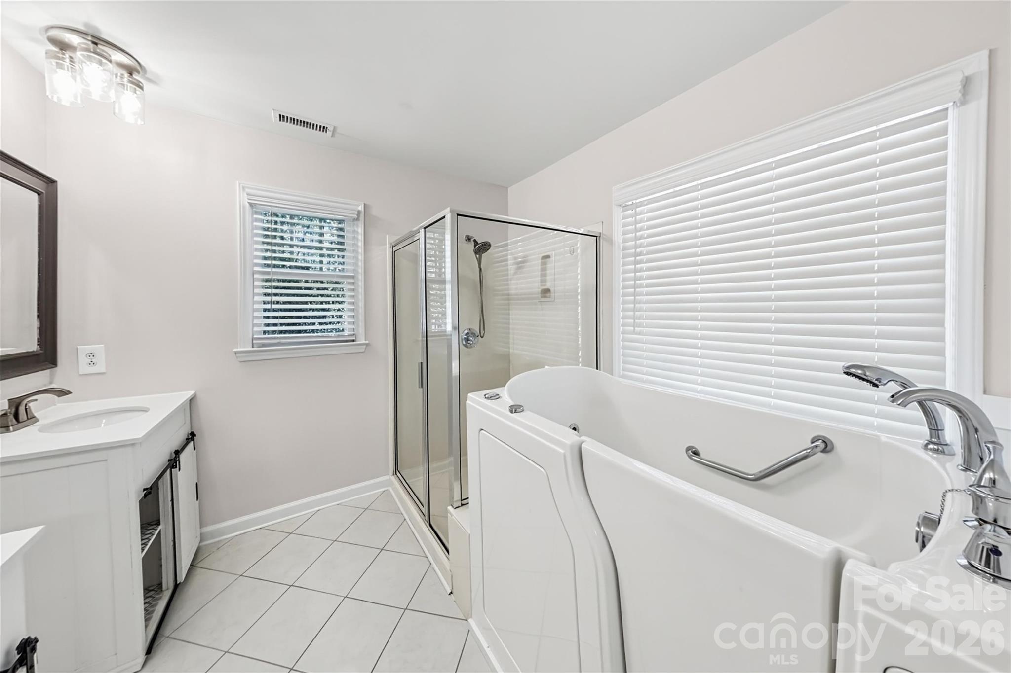 1728 Lake Lee Drive Property Photo 13