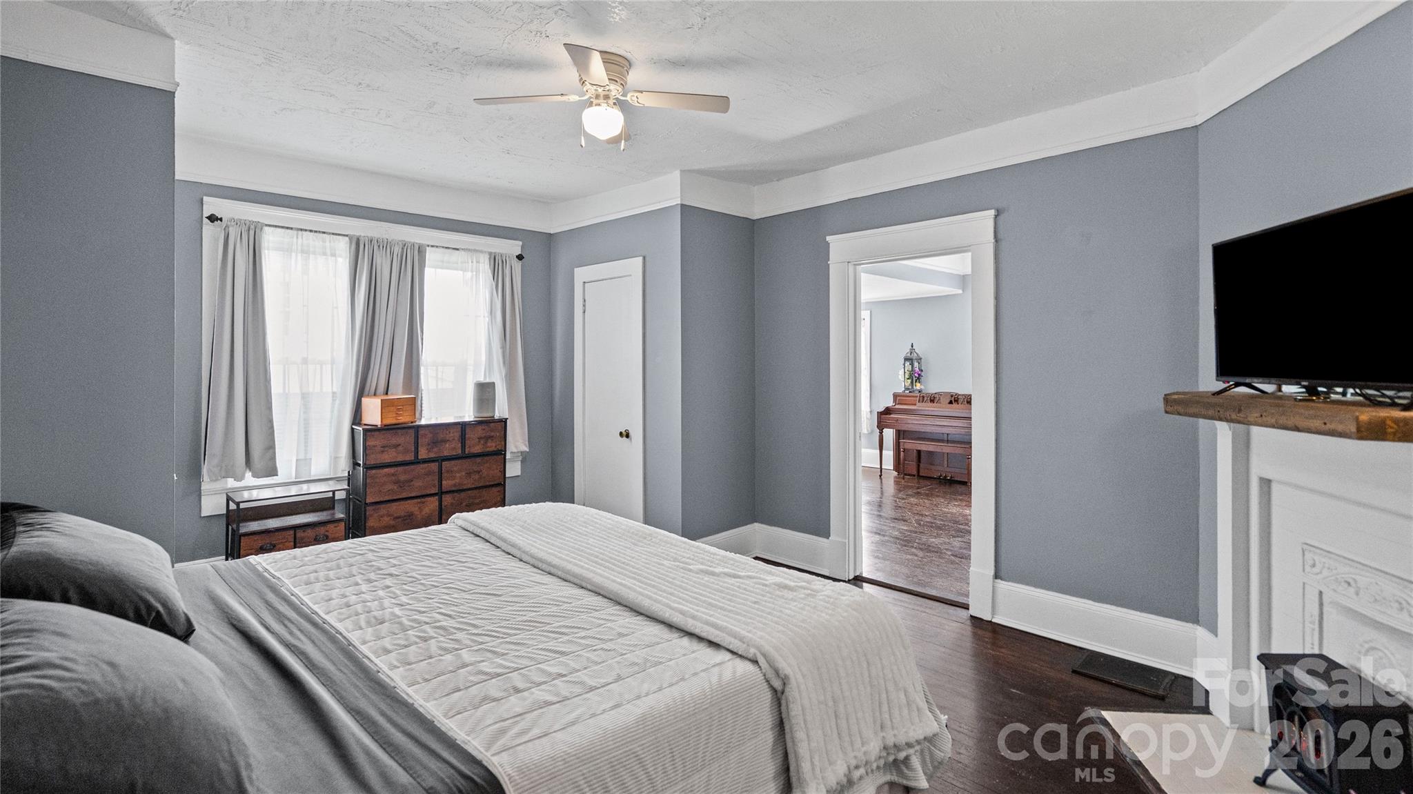 306 Hillcrest Drive Property Photo 23