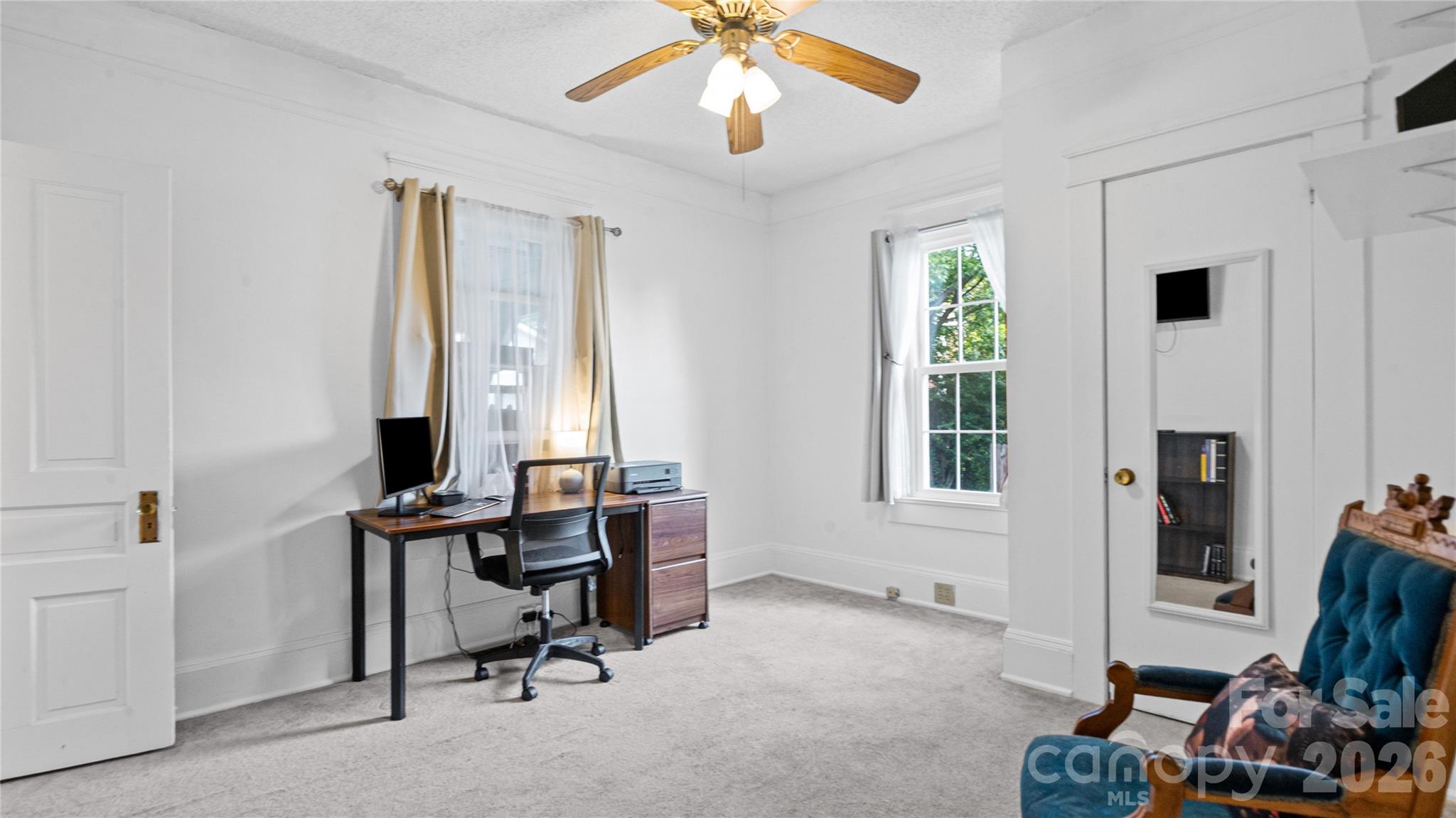 306 Hillcrest Drive Property Photo 28