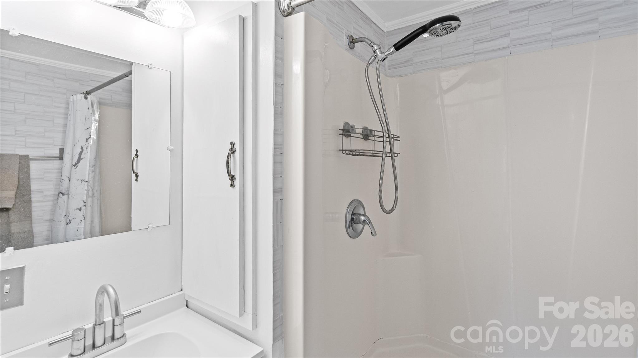 306 Hillcrest Drive Property Photo 29