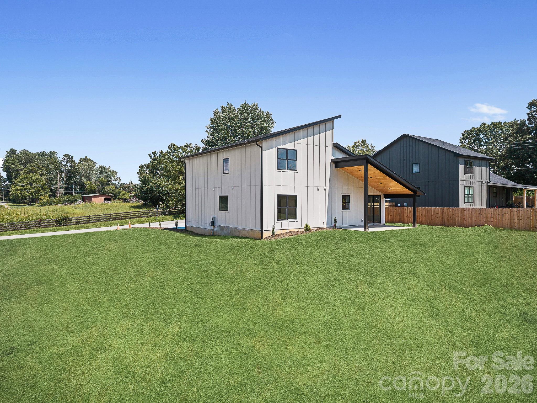 760 New Hope Road Property Photo 37