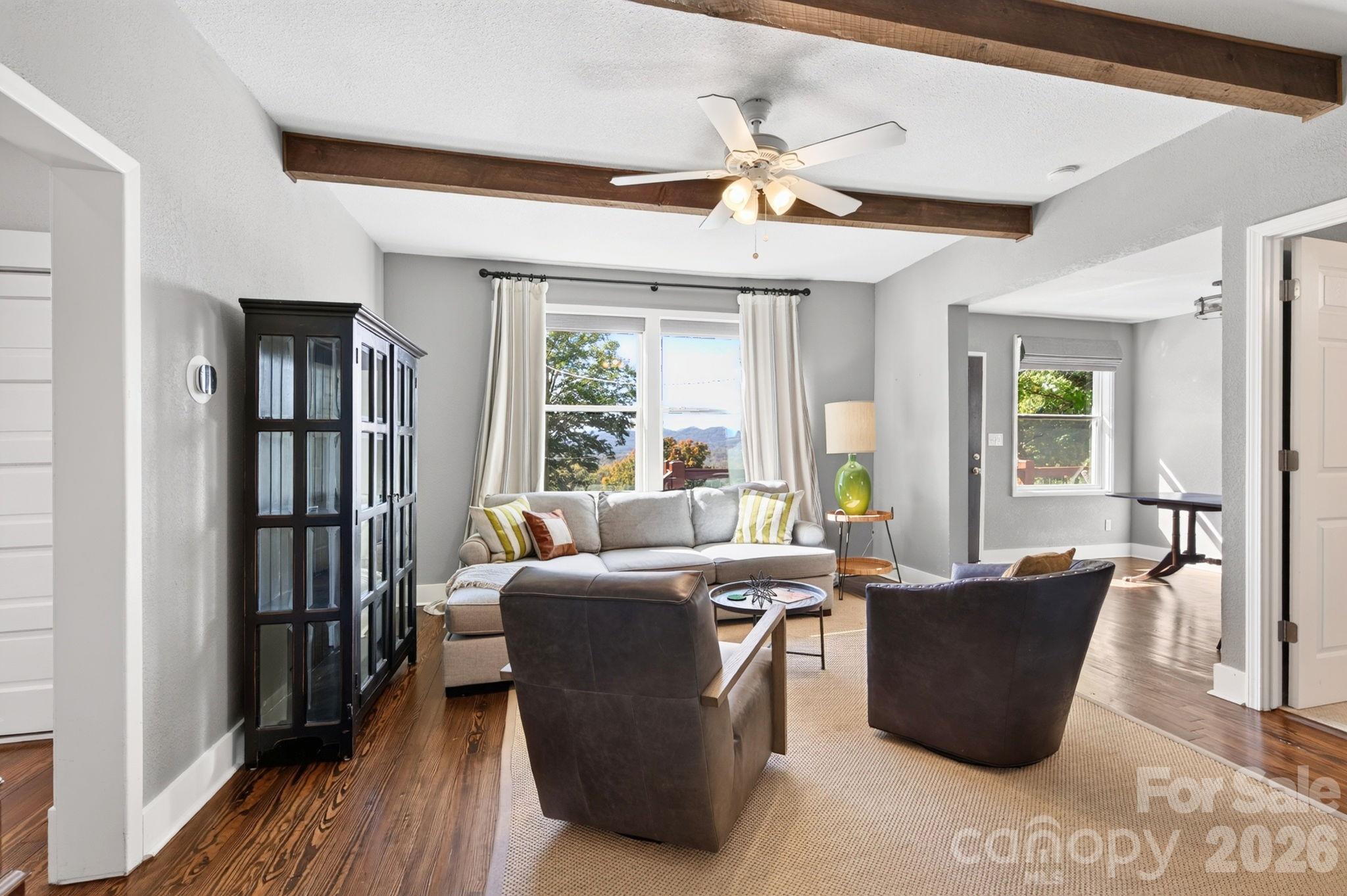 2 Skyview Place Property Photo 9