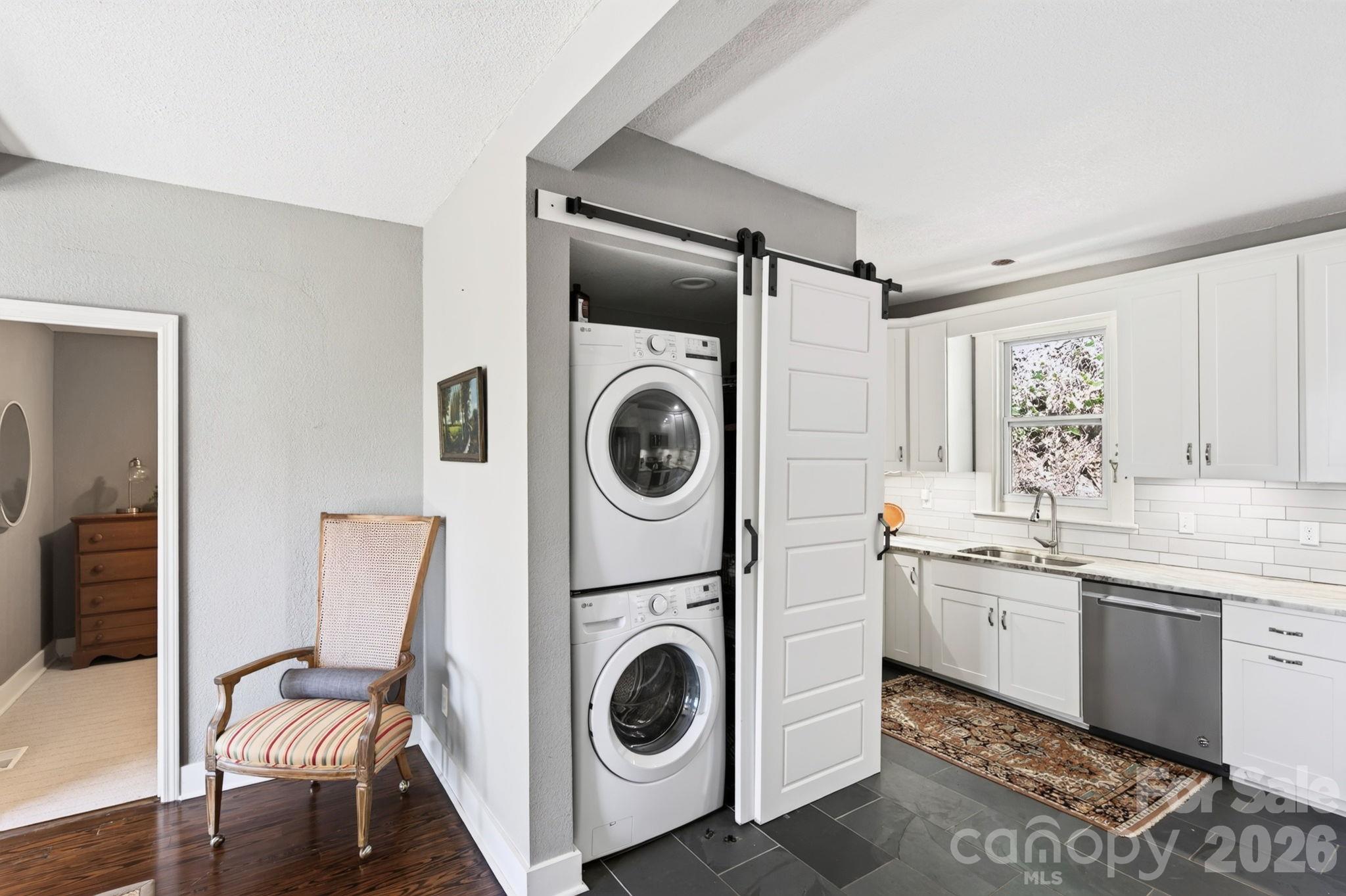2 Skyview Place Property Photo 14