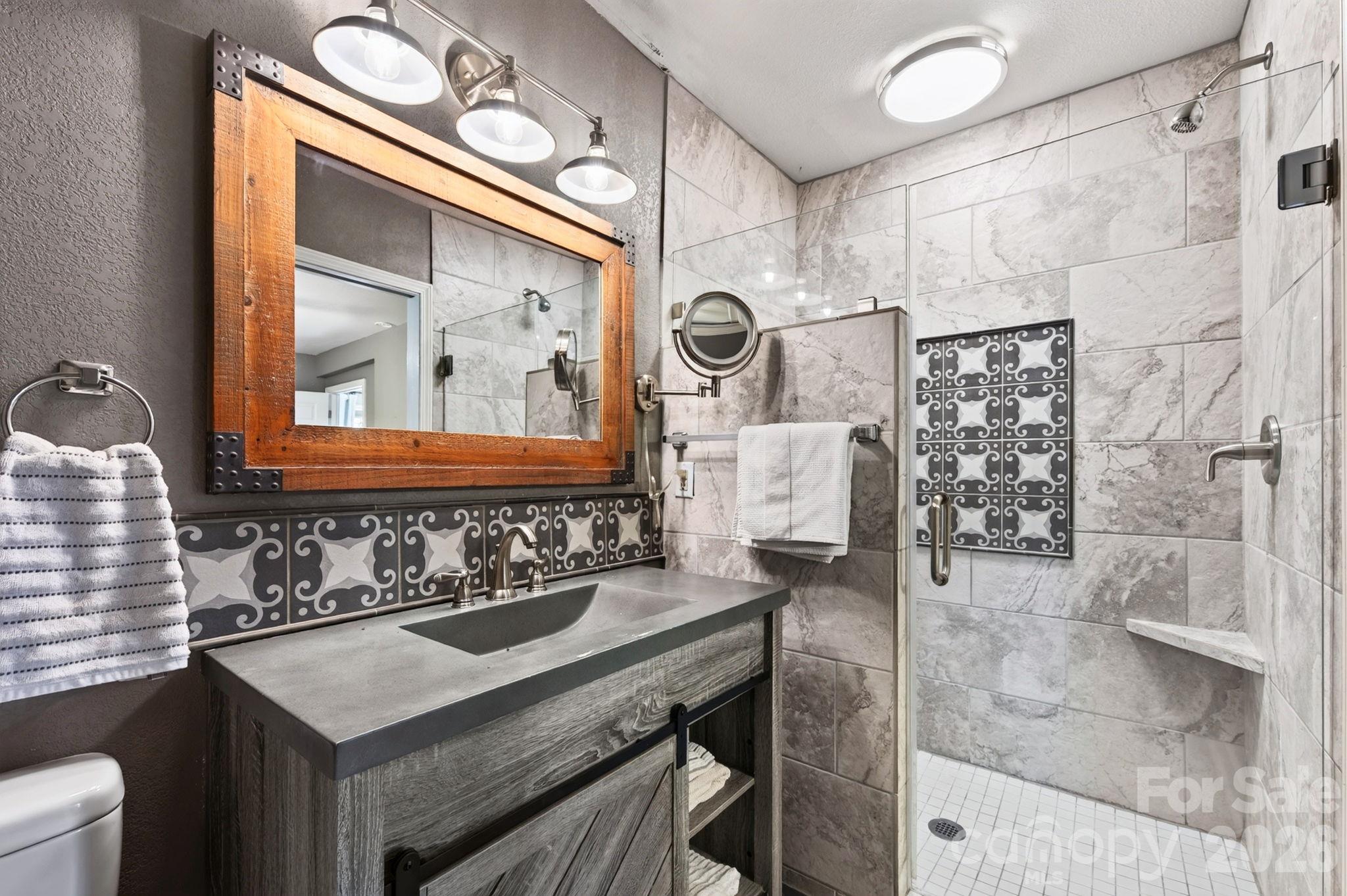 2 Skyview Place Property Photo 17
