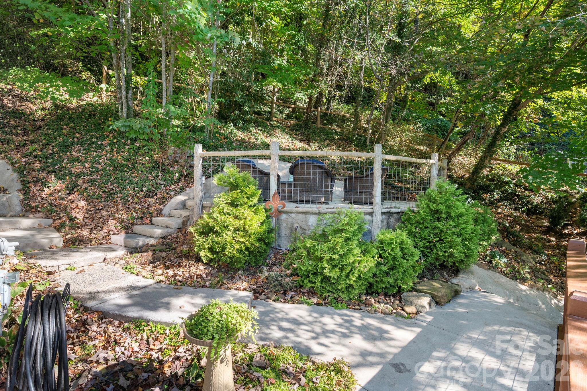 2 Skyview Place Property Photo 29