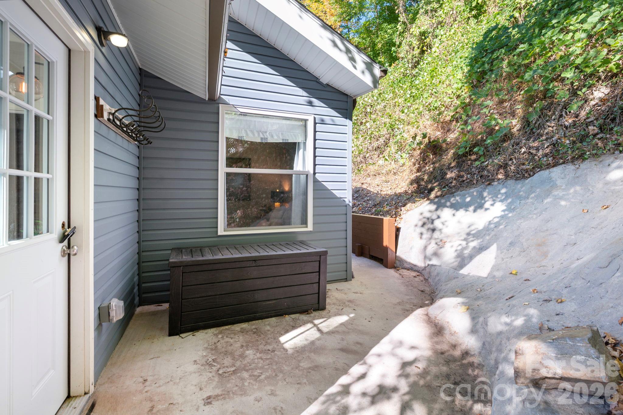 2 Skyview Place Property Photo 34