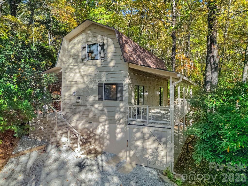 1152 Soquili Drive Property Photo 1