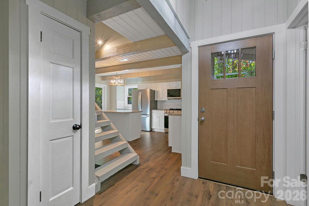 1152 Soquili Drive Property Photo 6