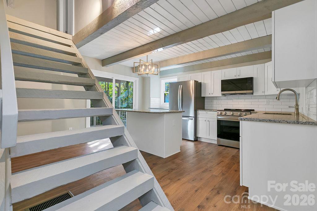 1152 Soquili Drive Property Photo 8