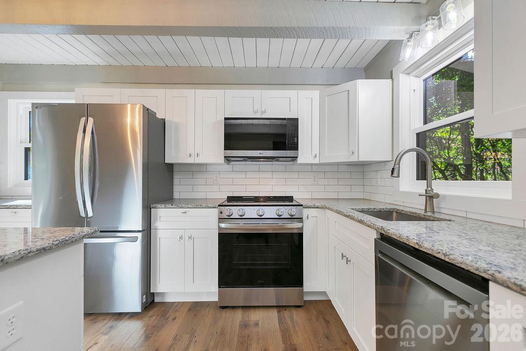 1152 Soquili Drive Property Photo 11