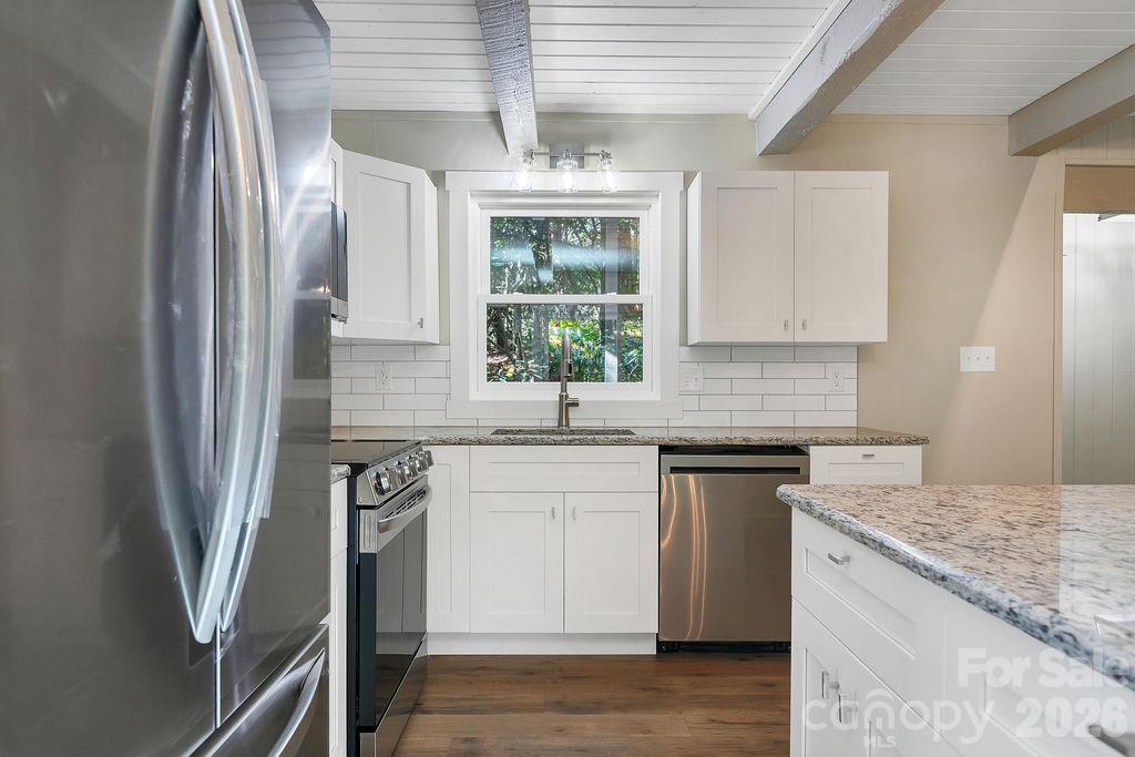 1152 Soquili Drive Property Photo 12