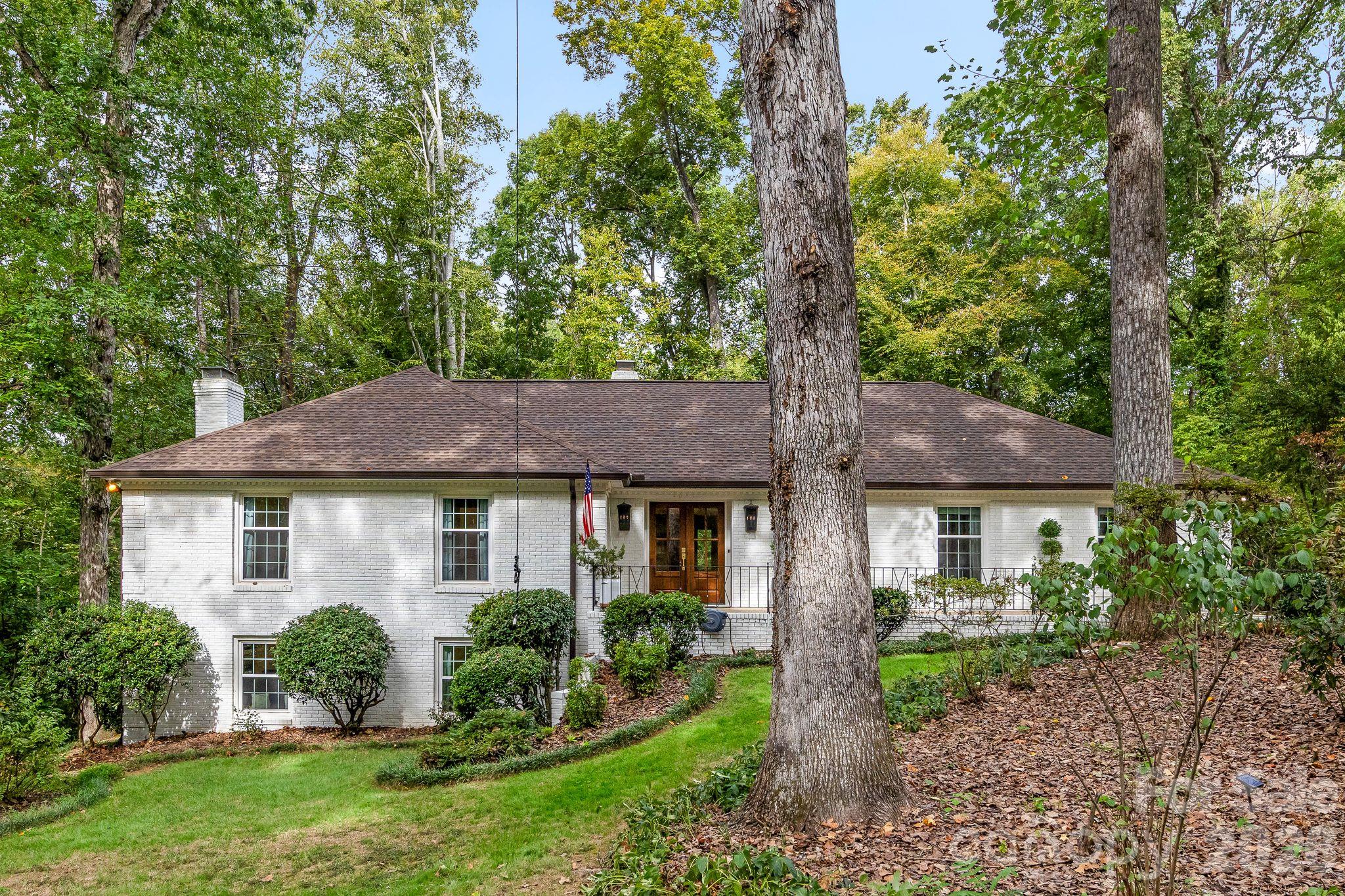 4015 Oldfield Road Property Photo 1