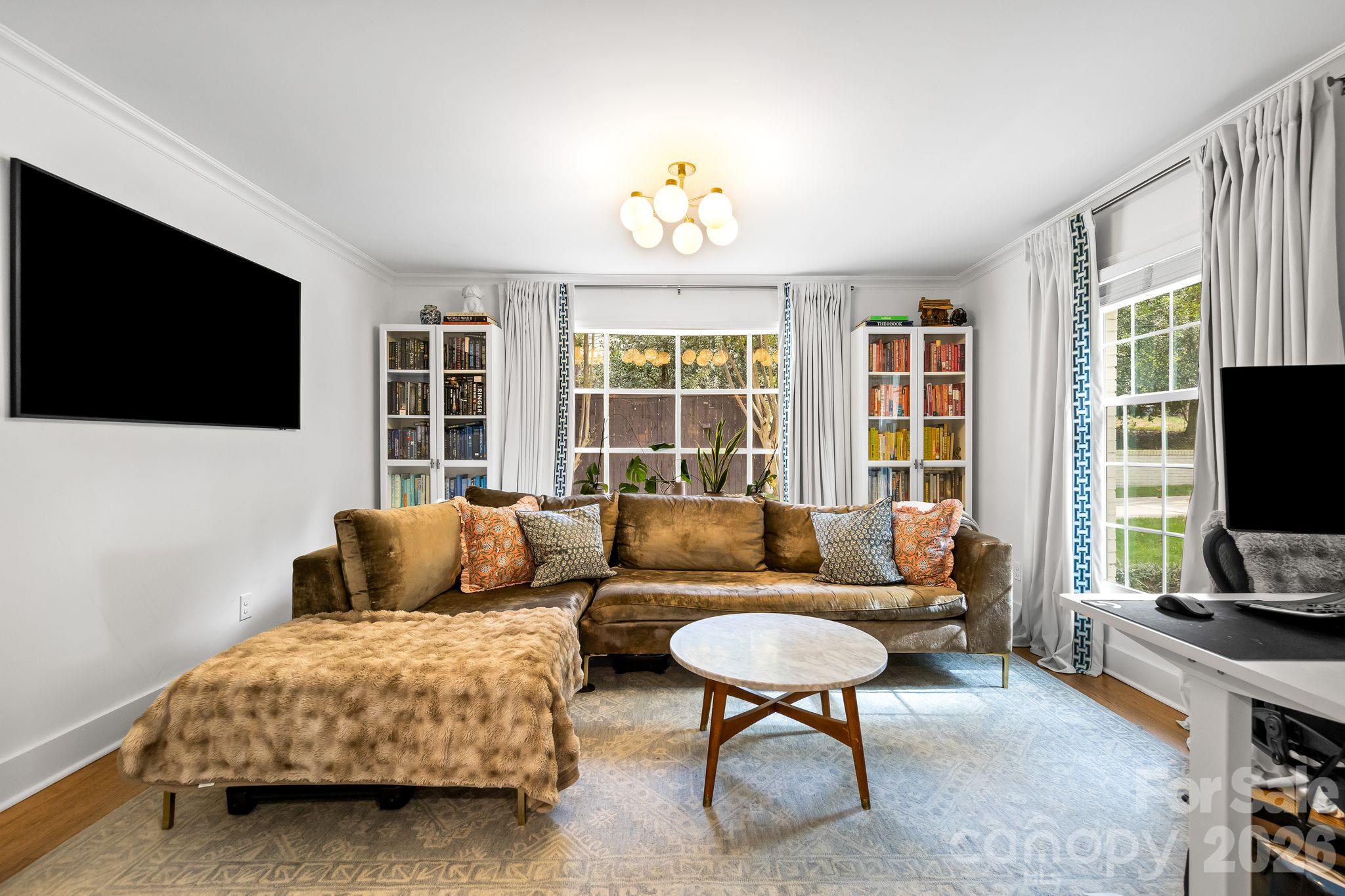 4015 Oldfield Road Property Photo 8