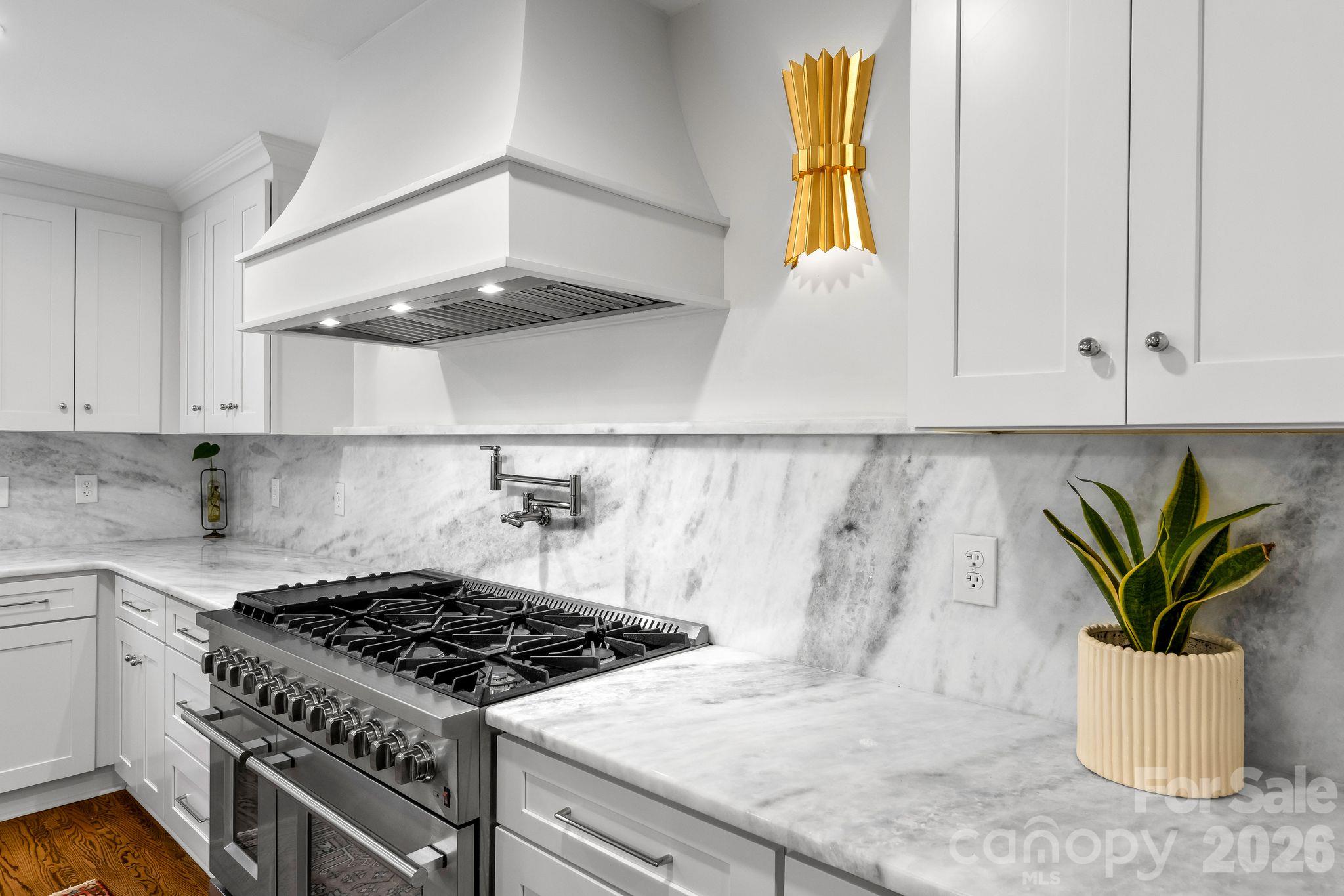 4015 Oldfield Road Property Photo 16