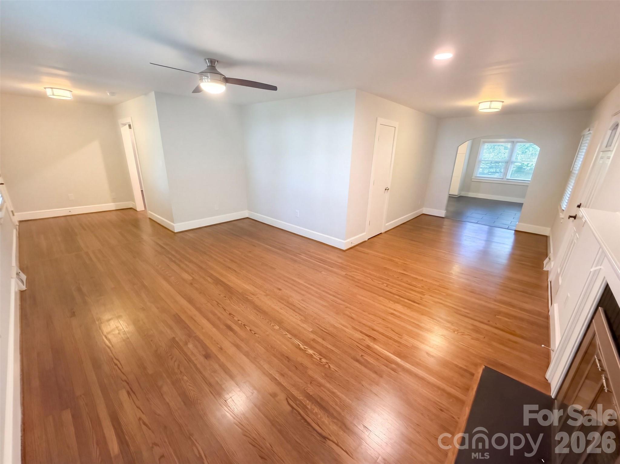 2006 Overhill Drive Property Photo 6