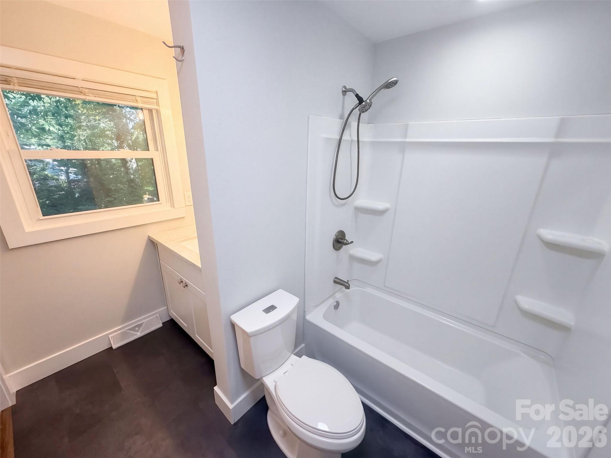 2006 Overhill Drive Property Photo 15