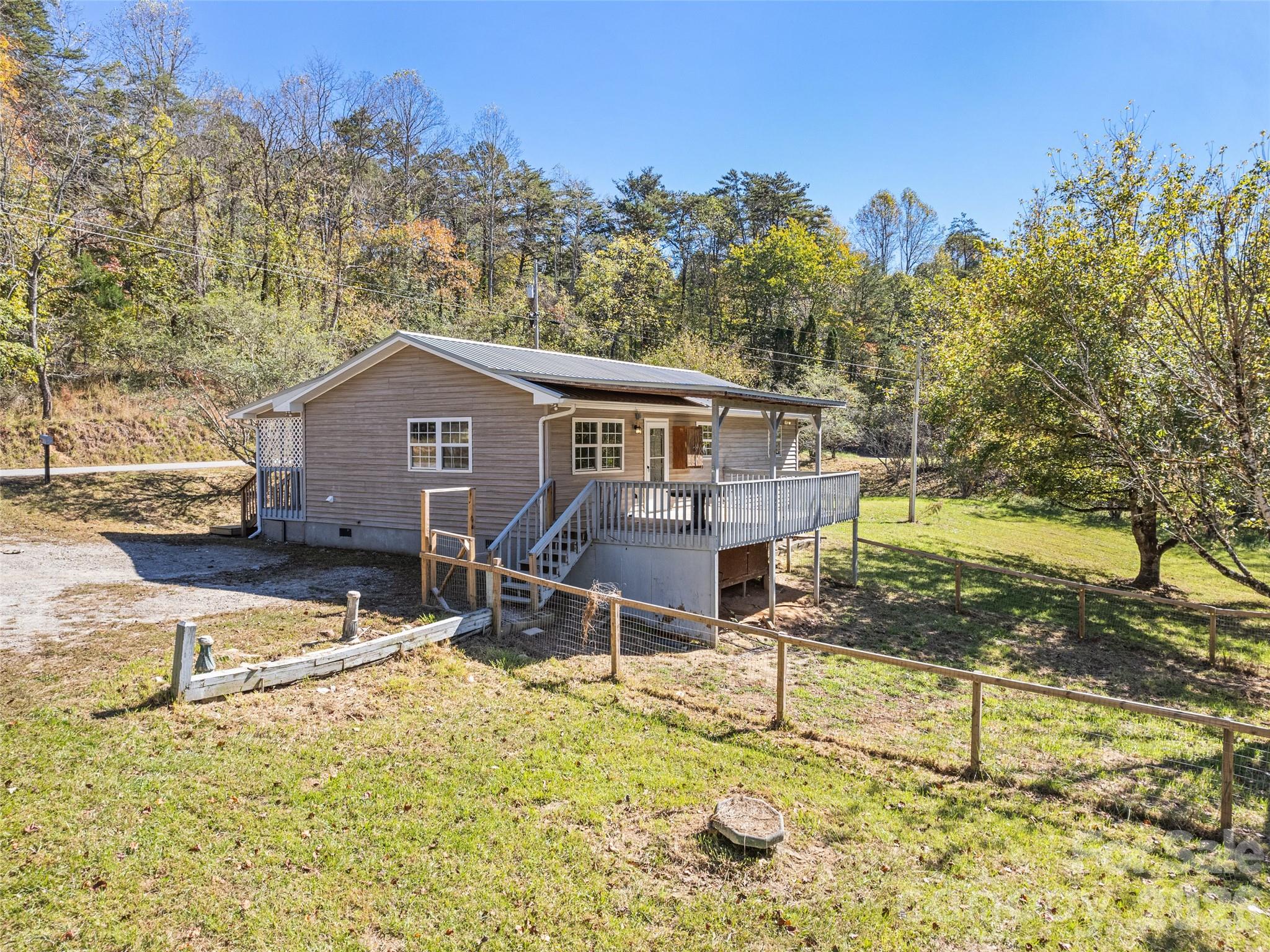 323 Joe Moody Road Property Photo 23