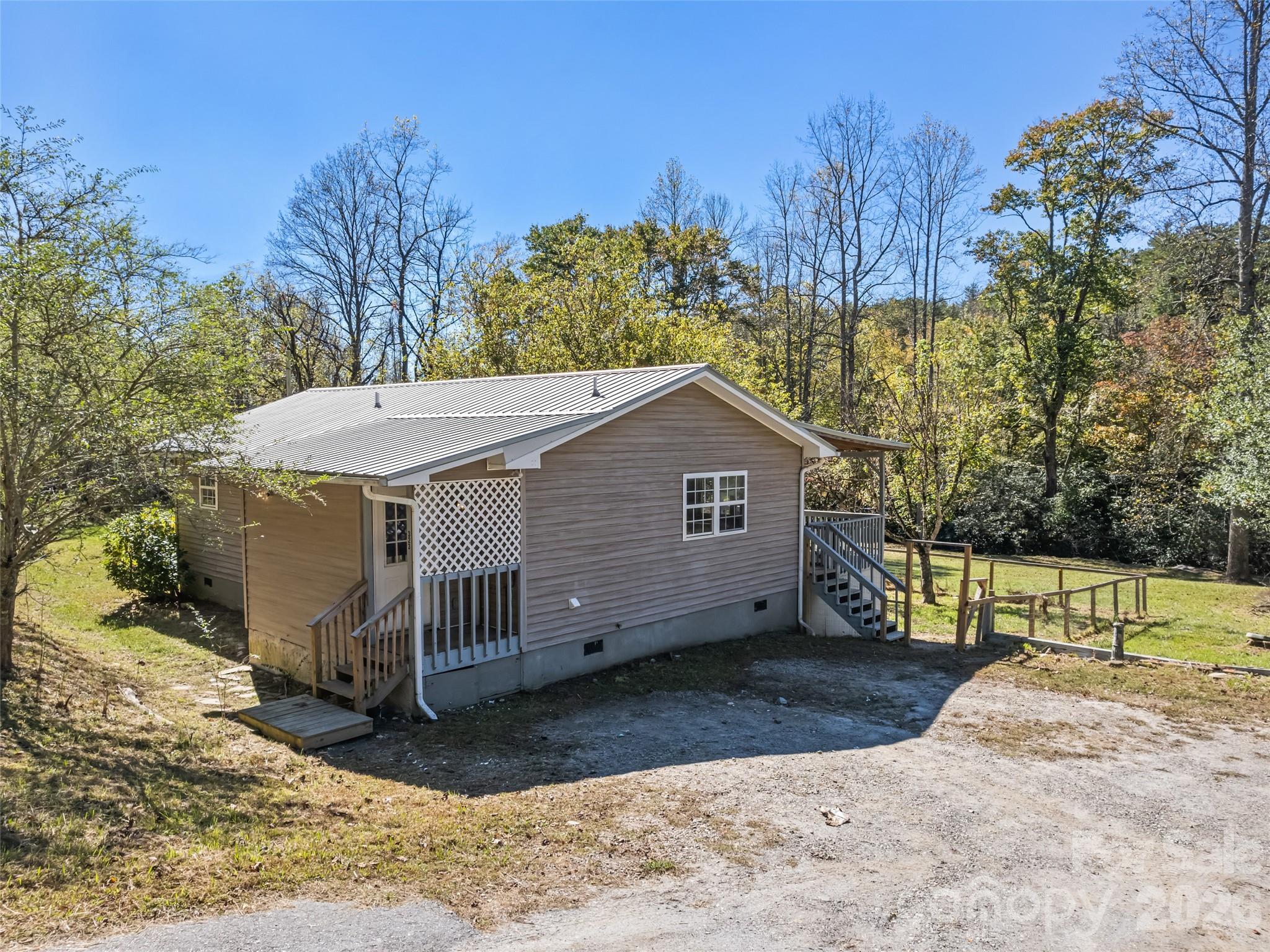 323 Joe Moody Road Property Photo 24