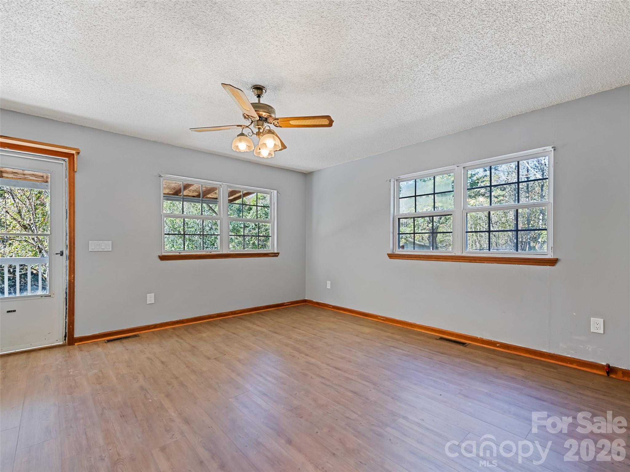 323 Joe Moody Road Property Photo 30