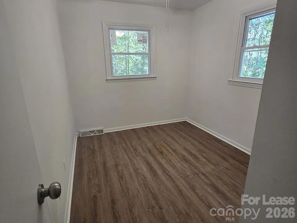 1444 Harris Street Property Photo 10