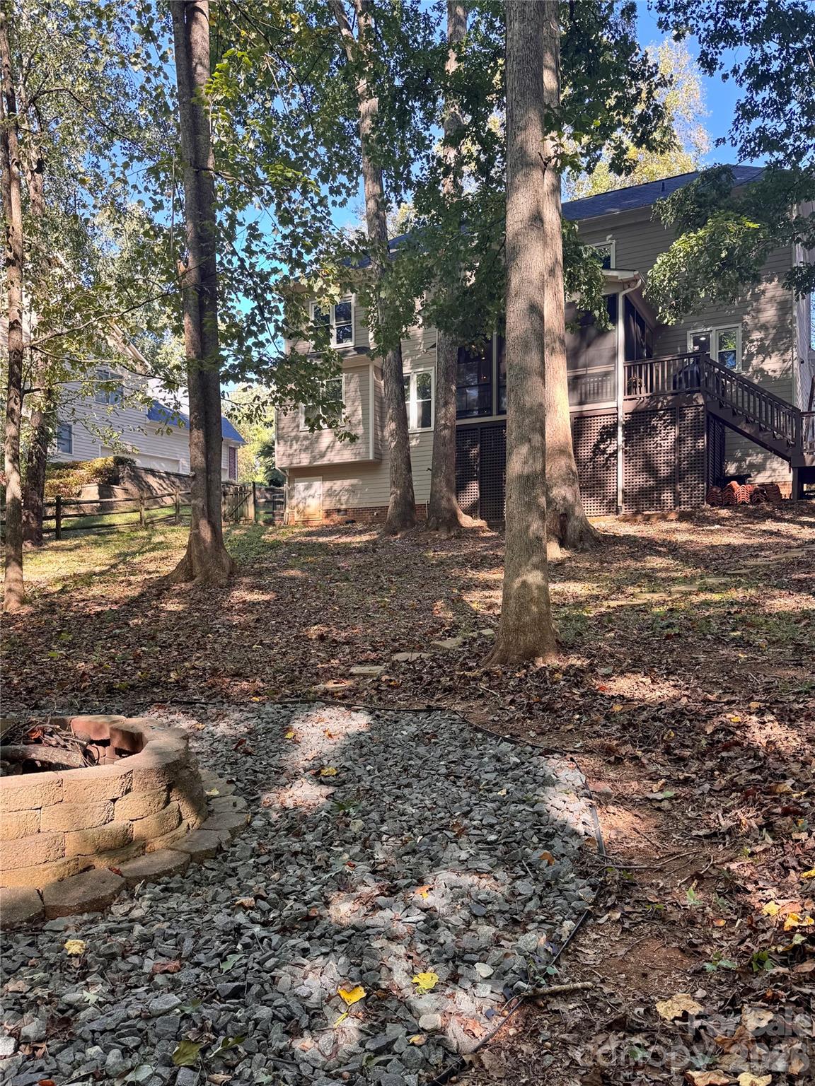 5703 Silver Creek Drive Property Photo 3