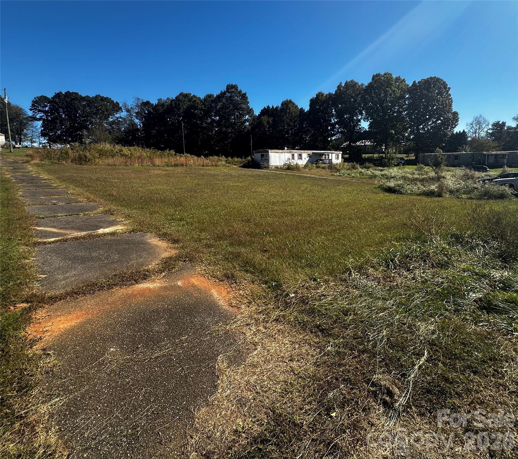 4814 Helton Road Property Photo 3