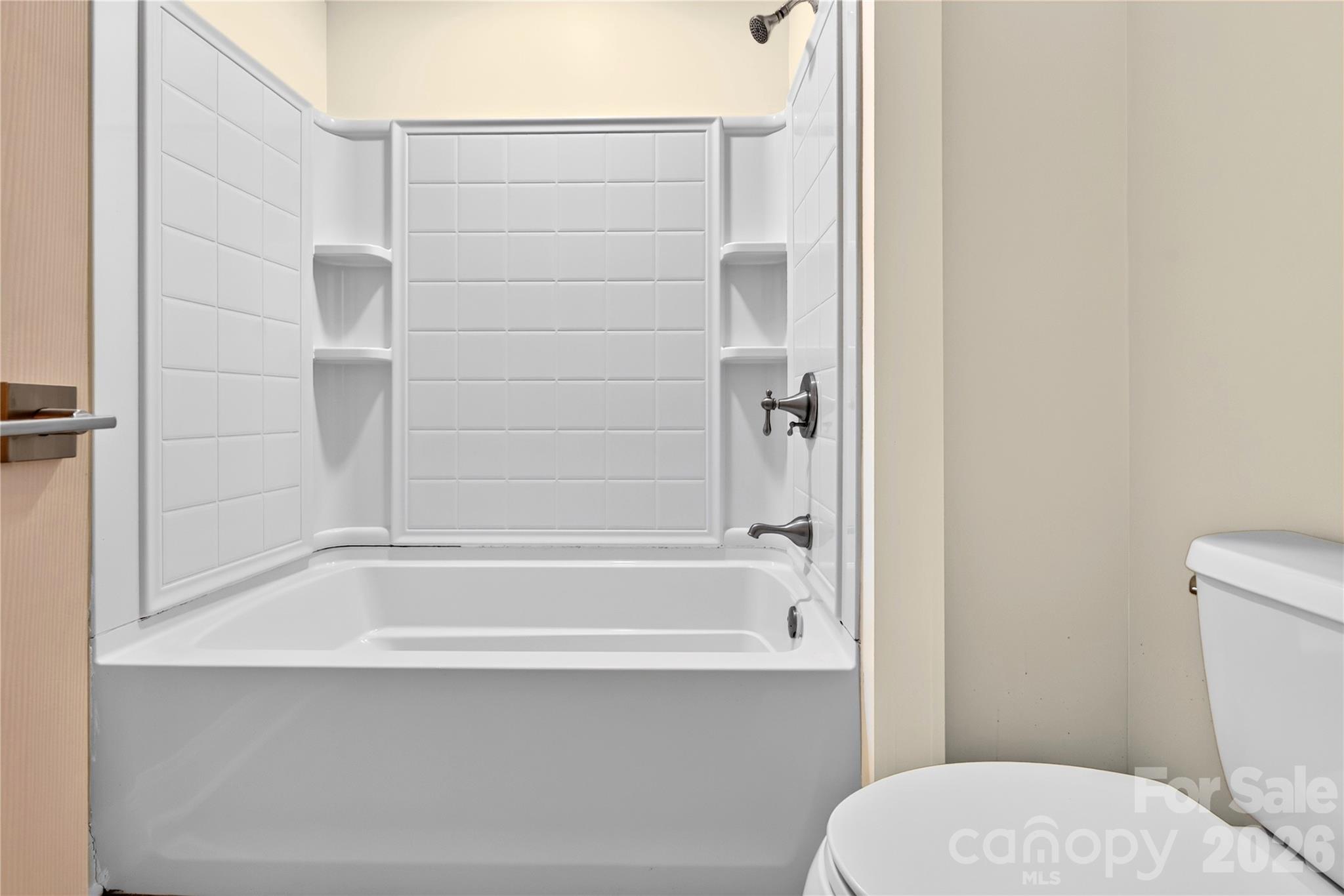 5011 Forest Mountain Court Property Photo 12