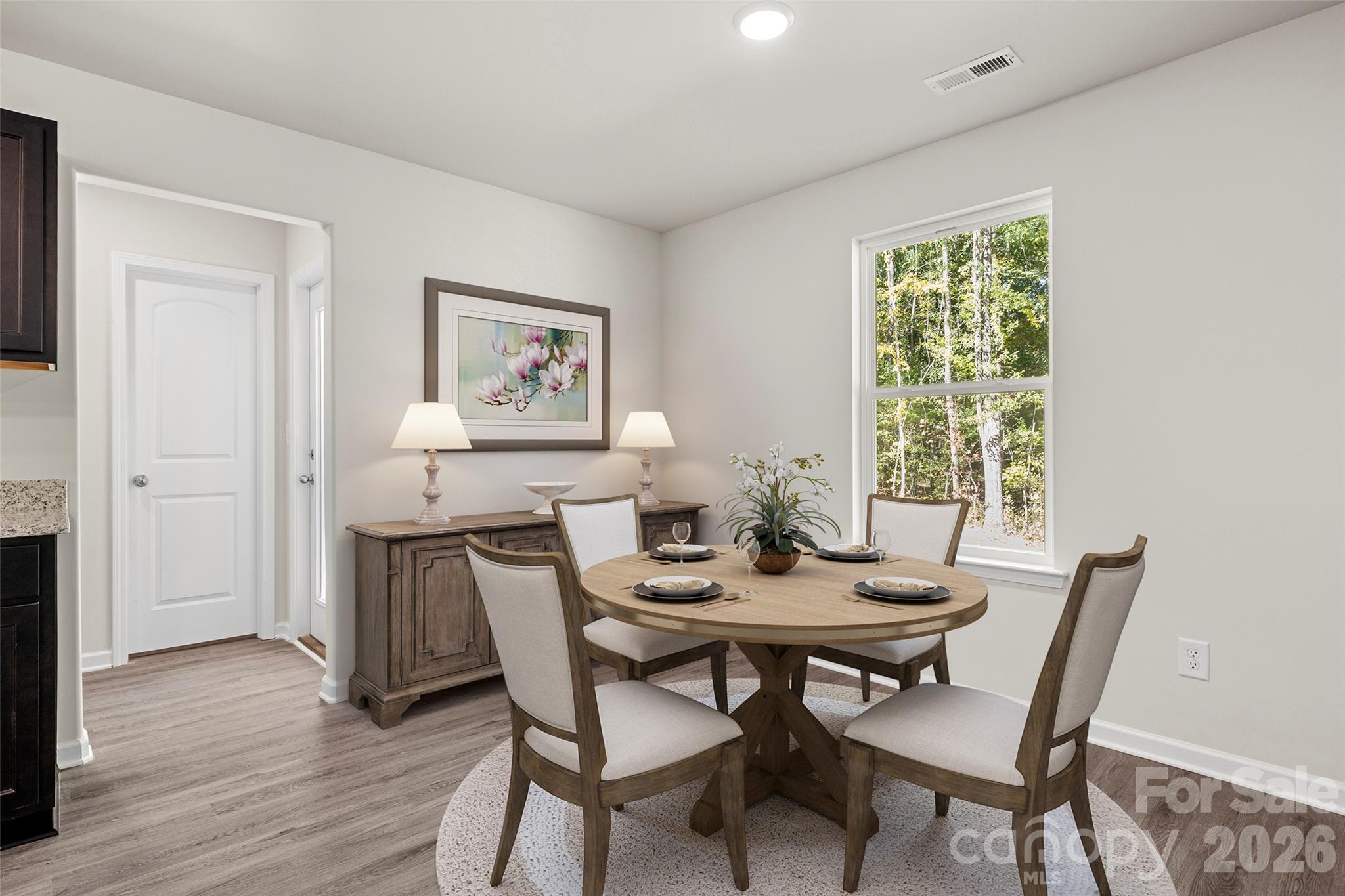 1719 Evans Drive Property Photo 3