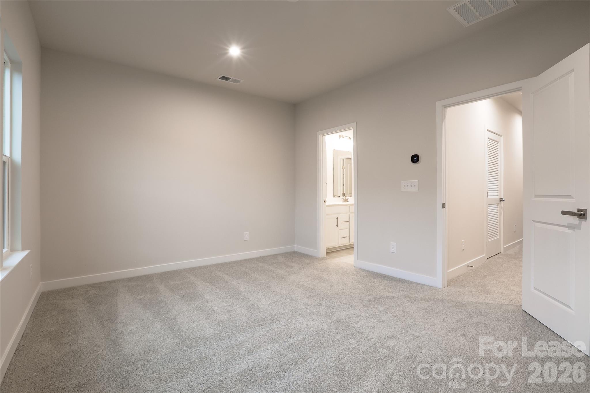 1015 Simcoe Lane Property Photo 15