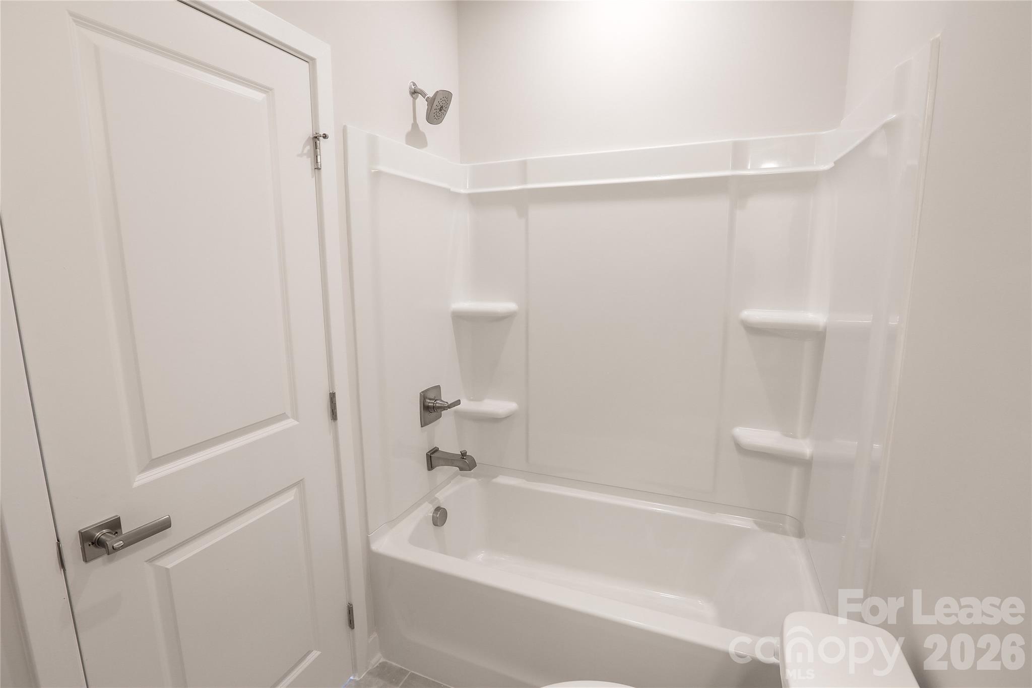 1015 Simcoe Lane Property Photo 25