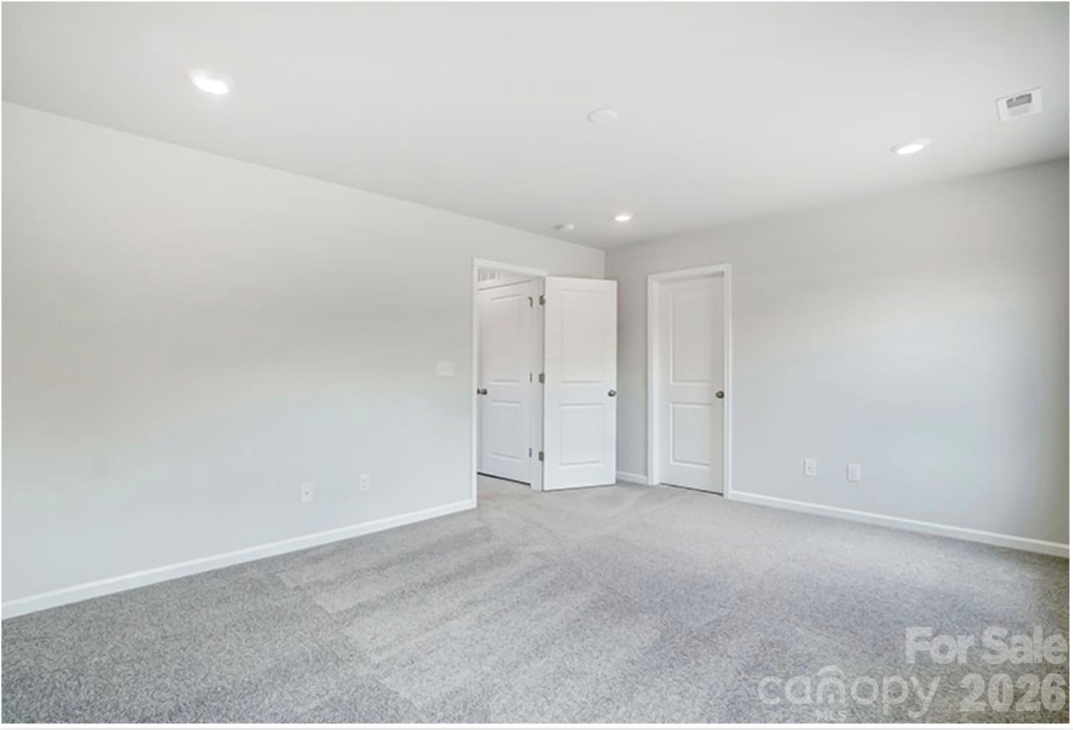 1324 Yadkin Street Property Photo 9