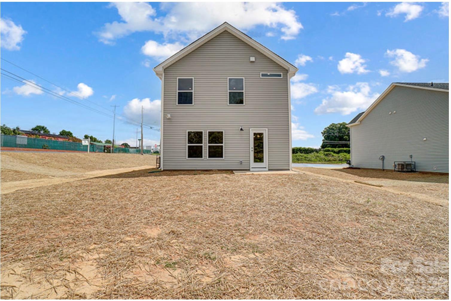 1324 Yadkin Street Property Photo 17