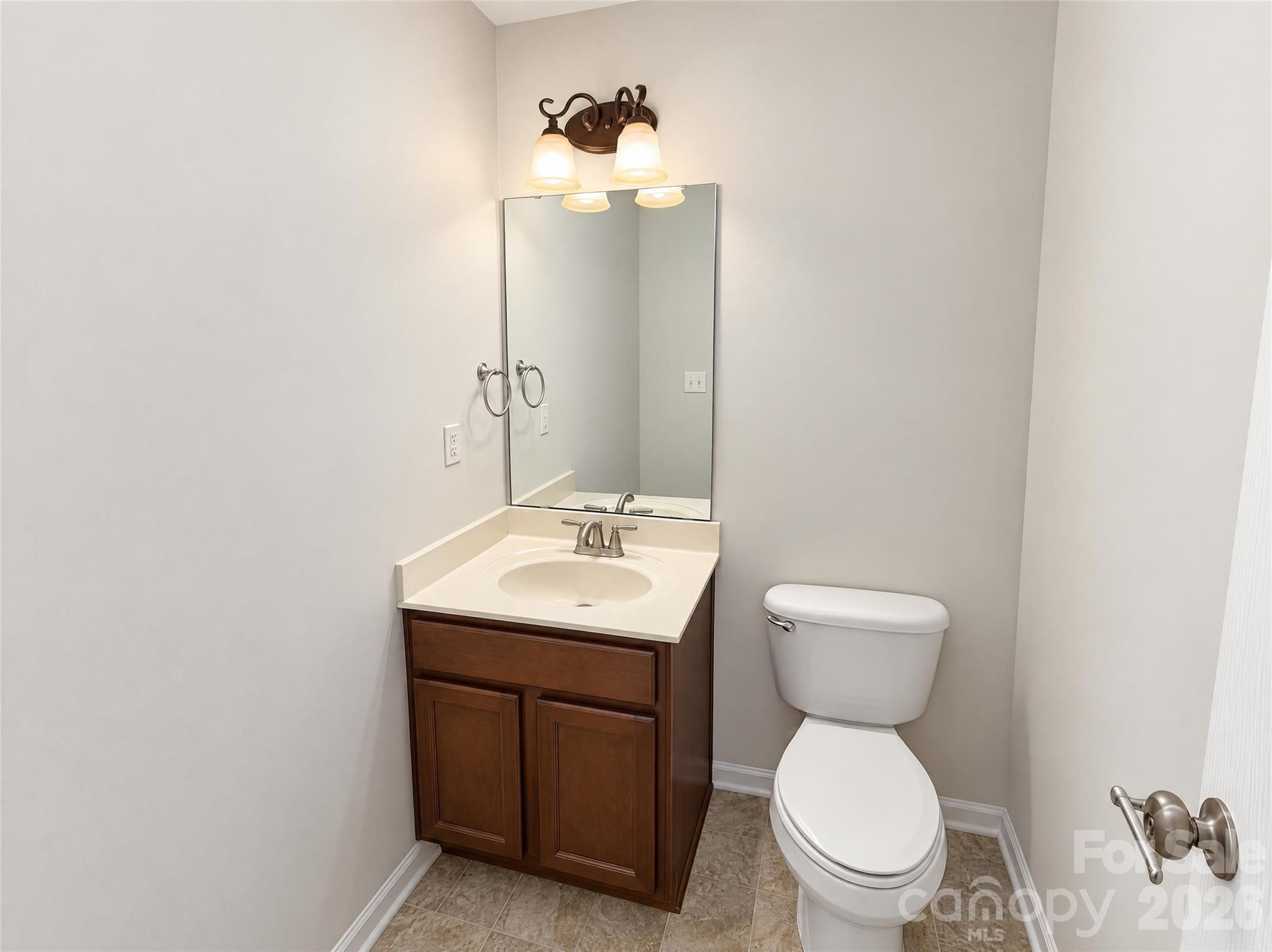 2424 Sloan Drive Property Photo 21