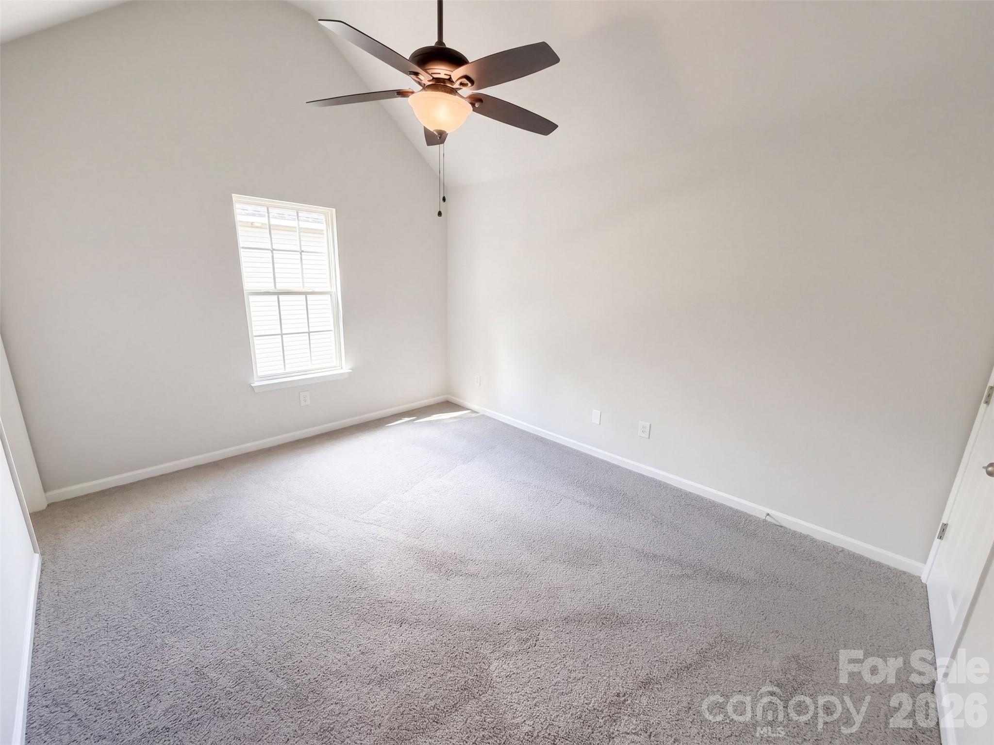 815 Southridge Drive Property Photo 9